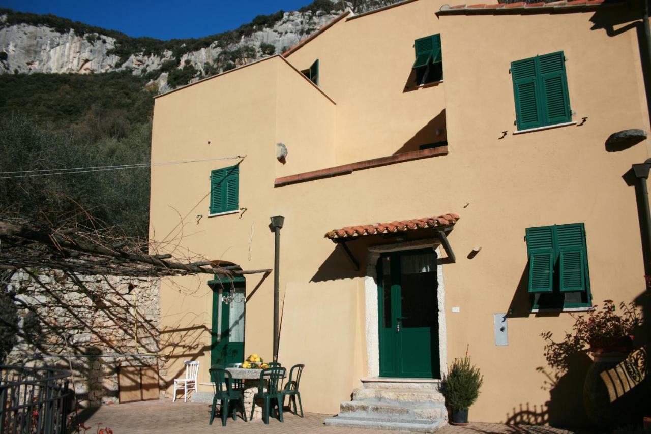 Agriturismo Alveare Finale Ligure Buitenkant foto